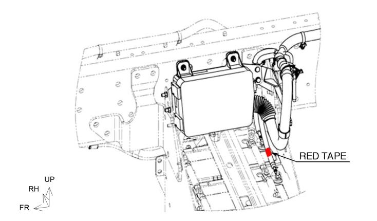 How to Install Battery Disconnect Switch for HINO L-Series Truck (4)