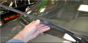 Mercedes Benz W204 Windshield Wiper Blades Replacement - Auto Repair ...