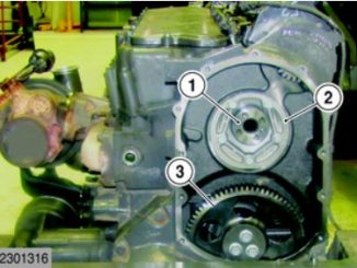 How to Set Play Between Timing Pinion Teeth for CLAAS AXION 920 Tractor (4)